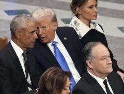 Trump Terlibat Skandal Rasis dengan Unggahan Video Obama Monyet