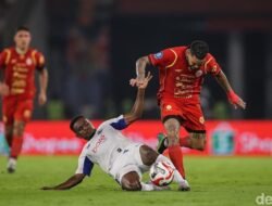 Malam Menegangkan! Persija Kandas di SUGBK Saat Dibungkam Arema dalam Aksi Memukau.