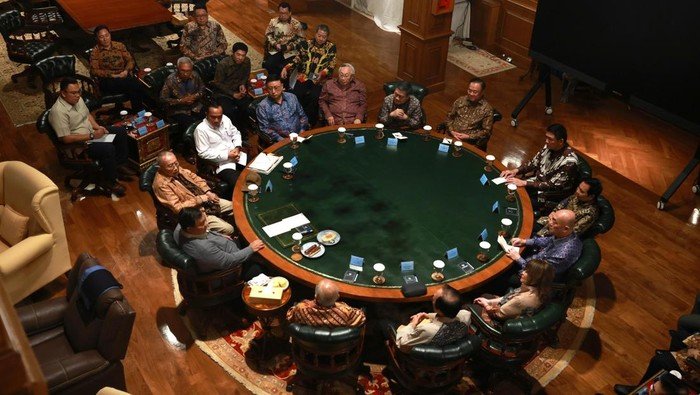 Bertemu APINDO, Prabowo Ajak Sektor Industri Buka Lapangan Kerja Seluas-luasnya - Update 3