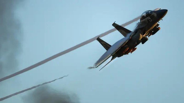 Israel Gempur Lebanon, 4 Orang Tewas Termasuk 1 Anak - Update 3