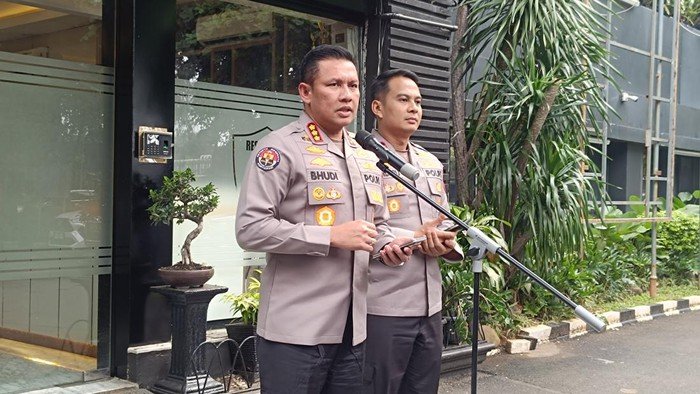 Polisi Terlibat dalam Periksa Bahar bin Smith, Apa yang Sebenarnya Terjadi?