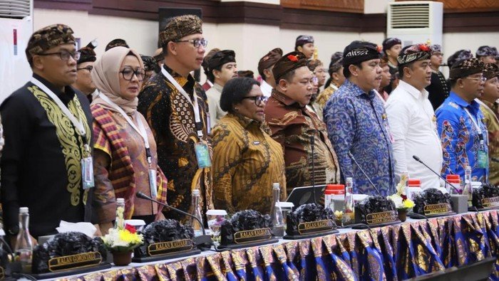 Wamendagri: Tanpa Sinergi Pemda-BPK, Transparansi Lapkeu Daerah Tidak Mungkin!