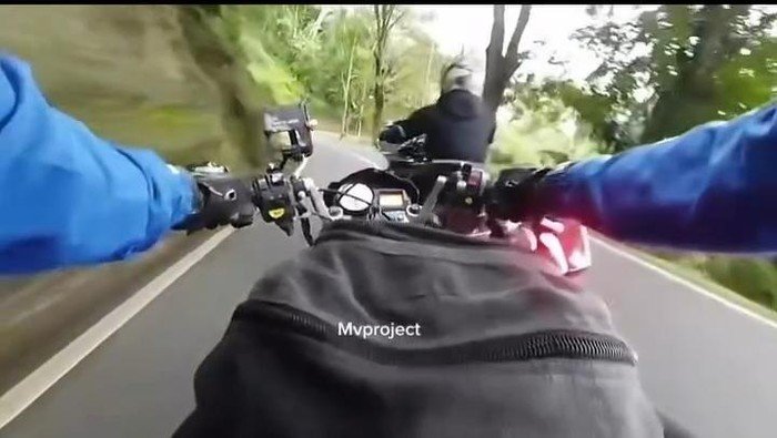 _kejutan Mengerikan! Pemotor di Cianjur Jadi Korban Kecelakaan Fatal, Moge Potong Jalur Tanpa Rem