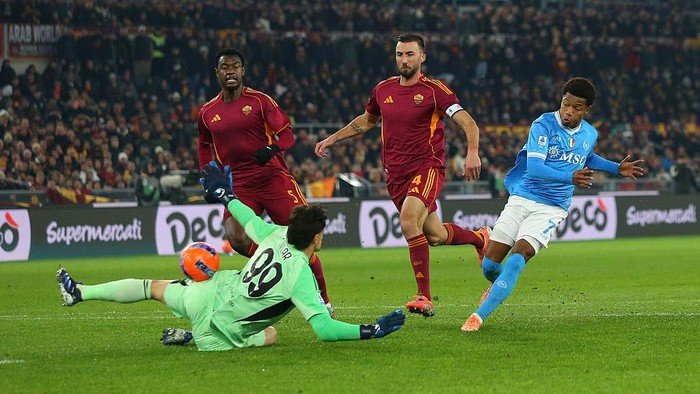 Napoli Vs Roma: I Lupi Dihantui Penyakit Menang diArena Tanding