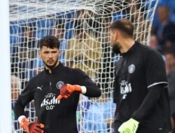 **”James Trafford Menghadapi Masa Depan yang Gelap karena Donnarumma”**