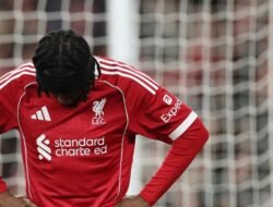 Frimpong Tidak Bermain, Endo Menepi Sejak Lama