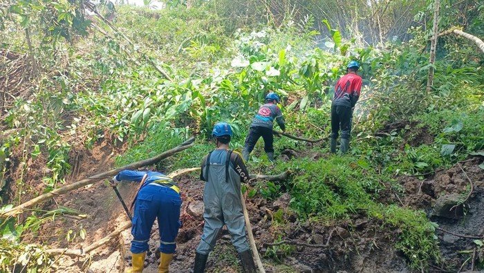 Longsor di Tasikmalaya, Jalan Penghubung 2 Kecamatan Terputus: Masyarakat Desak Pemerintah Percepat Rekonstruksi