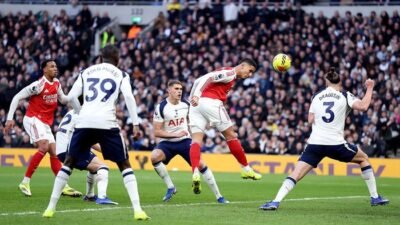 Pertandingan Menegangkan: Tottenham vs Arsenal, Berbalas Gol di Babak Pertama!