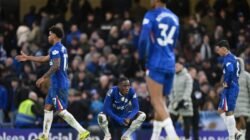 Chelsea Lagi Memble, Arsenal dan Aston Villa Siap Goyang Posisi