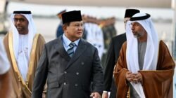 “Prabowo Dalam Perjalanan, Pertemuan dengan Presiden MBZ di Abu Dhabi Menjanjikan Perubahan”