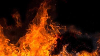 Kebakaran Hebat di Lapak Barang Bekas Tangerang: Bencana yang Mengguncang Warga Setempat