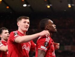 “Hasil Playoff Liga Europa Dini Hari Tadi: Forest dan Bologna ke 16 Besar, Menyapu Bersih Rival-Rival Mereka!”