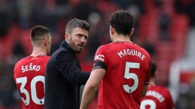 Siapa Takut? Maguire Menunjukkan Cara Bermain sebagai Teladan untuk Bek Muda Man United!