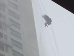 Kengerian Gondola: Petugas Pembersih Kaca Apartemen Surabaya Tewas Tersangkut Tali Gondola