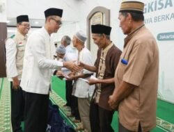2.500 Warga Jabodetabek Terima Paket Bingkisan Ramadan dari YBL PLN – Update 3