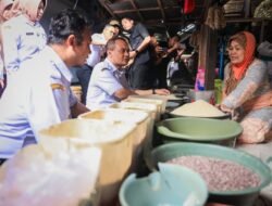 Pasar Gondang Sragen, Luthfi Pastikan Pangan Tetap Terjangkau