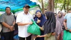 Andre Rosiade Dukung Pekerja Bandara BIM dengan 300 Paket Sembako, Rasa Kasih yang Mempengaruhi