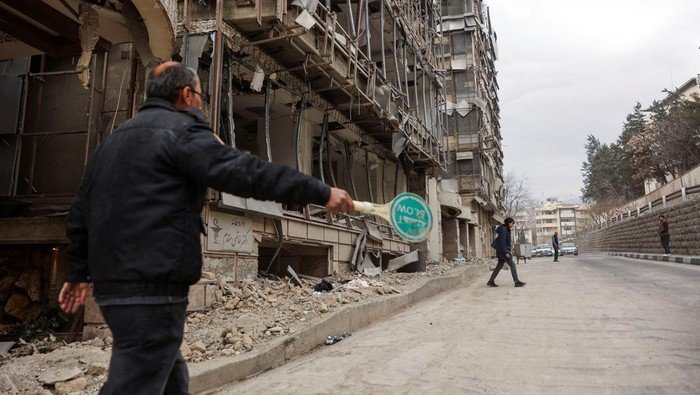 Ucapan Iran soal Invasi Darat Dibalas Trump 'Buang-buang Waktu' - Update 3