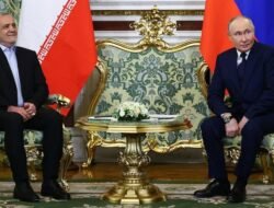 “Putin dan Presiden Iran Bicara Soal Serangan AS-Israel: Apa yang Diputuskan?”