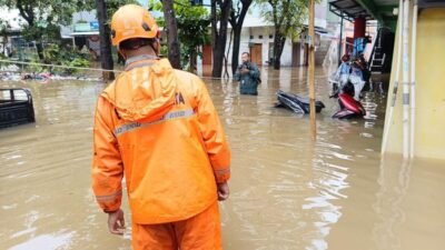 Banjir Jakarta Menerjang 105 RT, Pemerintah Dinilai Lambat Tanggap!