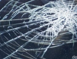 Baca Ini! Pria Nekat Nyebrang di Tol Jakut, Berujung Tewas Tertabrak Mobil!