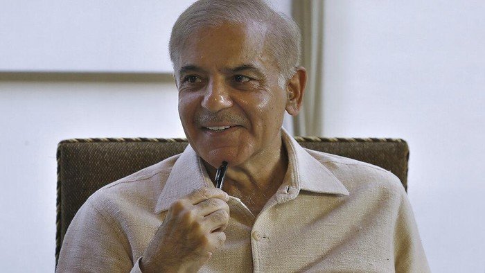 Krisis BBM Melanda, Pakistan Aplikasikan WFH 50% dan Tutup Sekolah untuk Atasi Dampak Perang