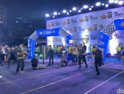 Polda Metro Ajak Warga Berlari Malam, Wakapolda Ikut Sama