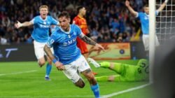“Napoli Vs Lecce: Comeback, Partenopei Menang 2-1, Kemenangan yang Berjejer!”