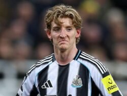 Anthony Gordon Balas Pundit dengan ‘Omong Kosong’ yang Membakar