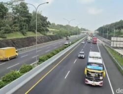 “Peringatan! 72% Pemudik Belum Berangkat, Macet Siap Melanda.”