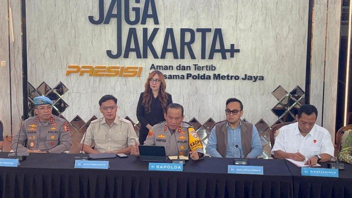 Dari CCTV ke Kedua Mata: Polisi Ungkap Pergerakan Penyiram Air Keras Aktivis KontraS