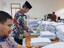 “Perubahan Besar untuk Orang Tuna Netra: Percetakan Braille Kemensos Hadirkan Buku, Majalah, dan Al-Qur’an Gratis”