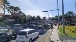 7 Ribu Kendaraan Menuju Puncak, Polisi Berlakukan One Way Sejak Pagi – Update 3