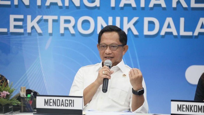 Prabowo-Mendagri Sepakati WFH 1 Hari Tiap Pekan, Mungkinkah Menjadi Normal Baru?