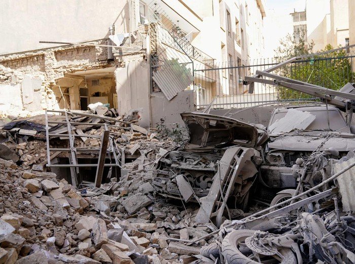 Dari Mana? AS-Israel Rusak 120 Museum-Iran, Sejarah Dihancurkan!